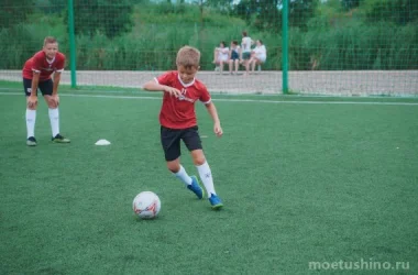 Детский футбольный клуб Метеор Фото 2 на сайте Moetushino.ru